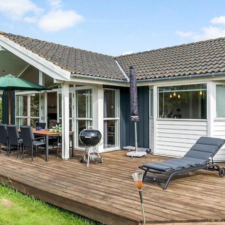 Cozy Home In Gedser With Wifi Exteriér fotografie