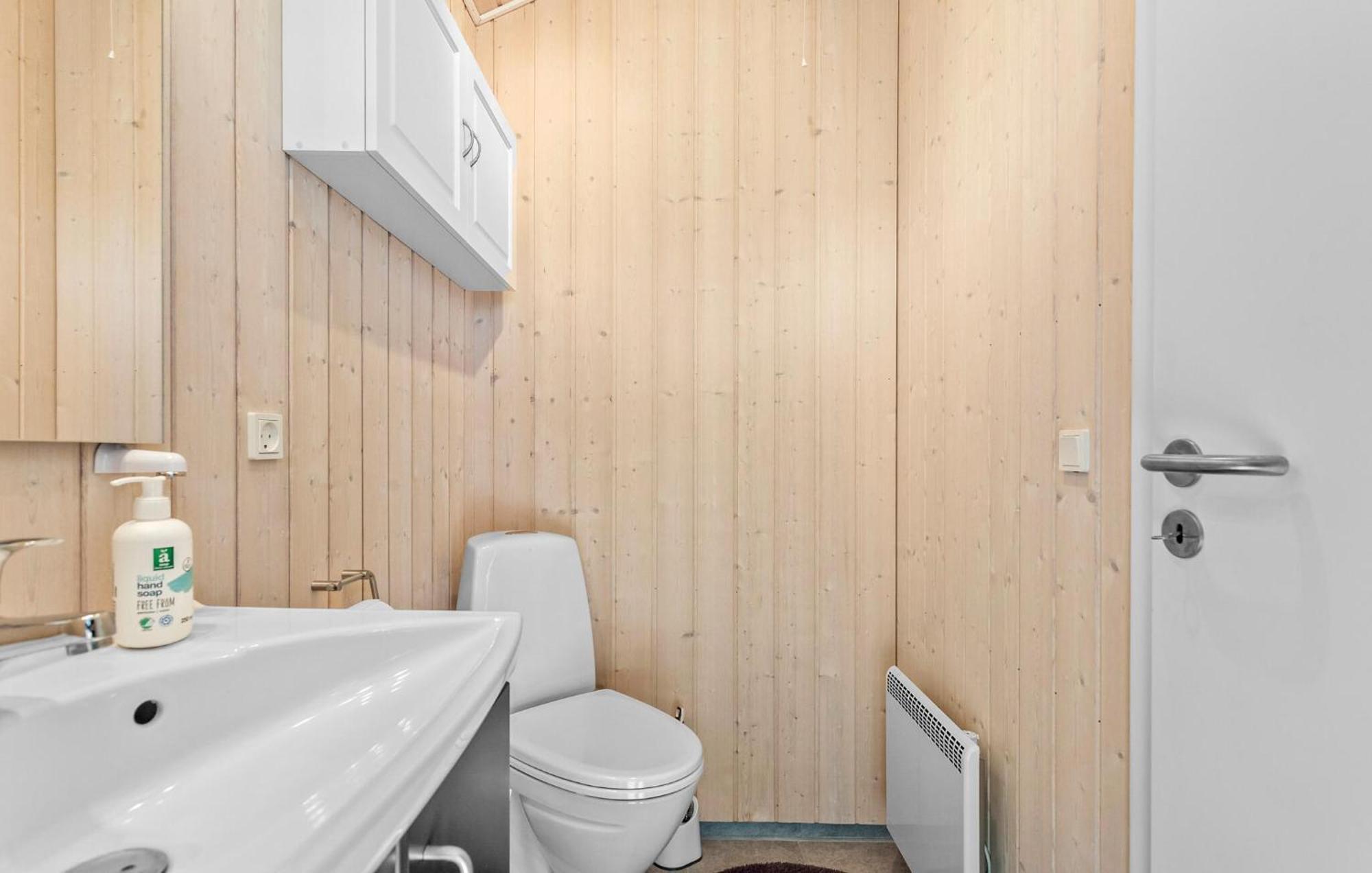 Cozy Home In Gedser With Wifi Exteriér fotografie